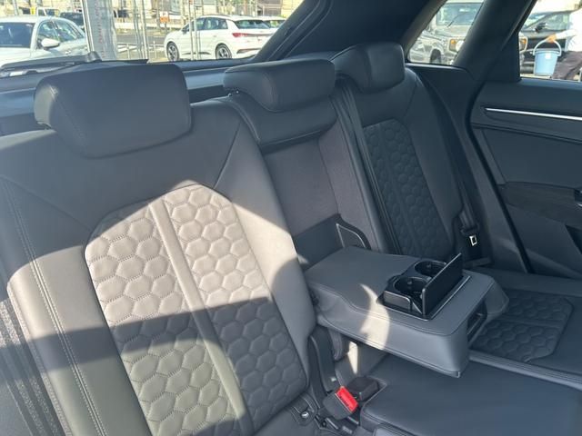 AUDI AUDI RS Q3 2021