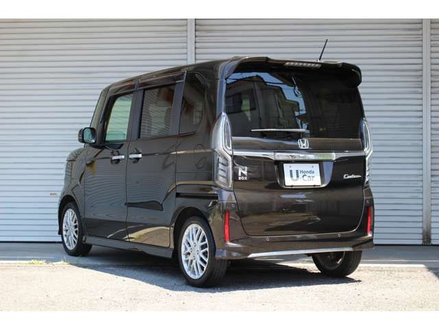 HONDA N BOX CUSTOM 2022