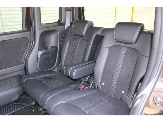 HONDA N BOX CUSTOM 2022