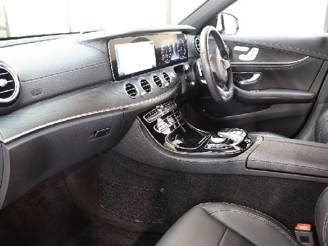 MERCEDES BENZ MERCEDES BENZ E class sedan 2017