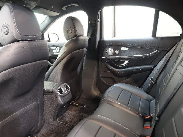 MERCEDES BENZ MERCEDES BENZ E class sedan 2017