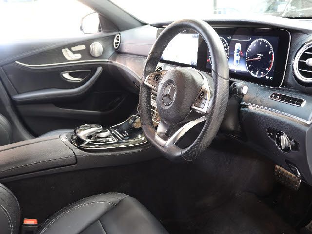 MERCEDES BENZ MERCEDES BENZ E class sedan 2017