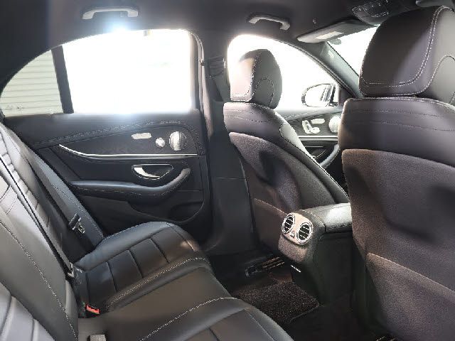 MERCEDES BENZ MERCEDES BENZ E class sedan 2017