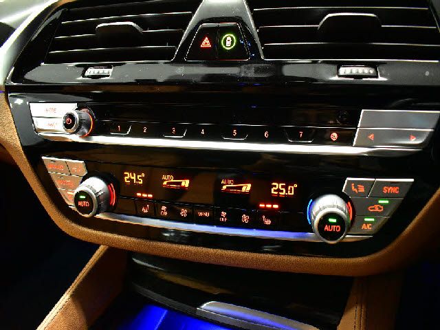 BMW BMW 5series TOURING 2021