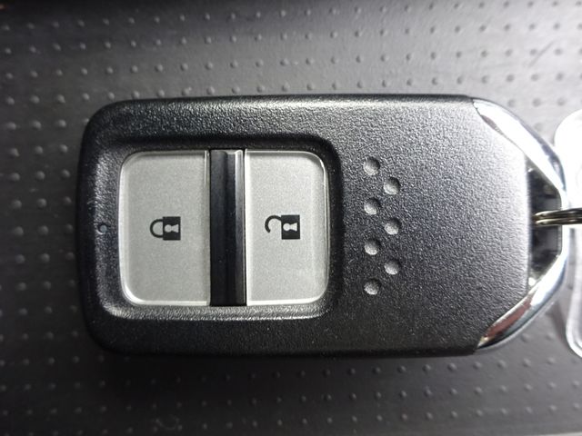 HONDA FIT e:HEV 2020