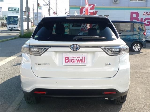 TOYOTA HARRIER HYBRID 2015