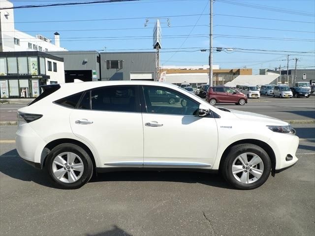 TOYOTA HARRIER HYBRID 2015