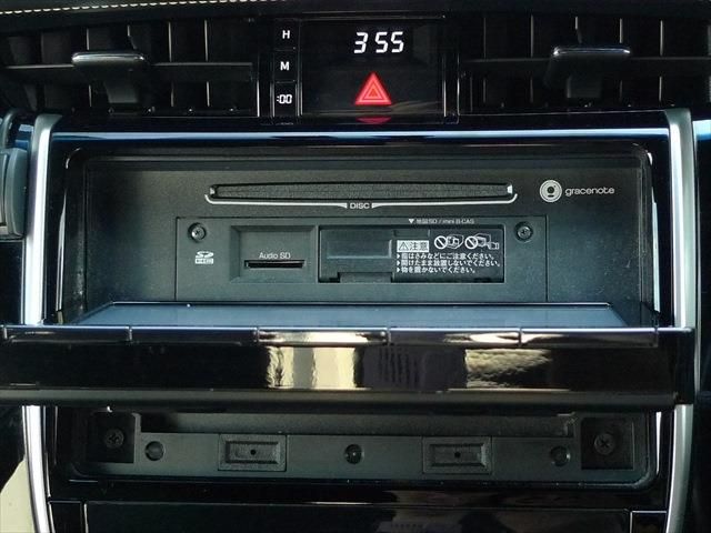 TOYOTA HARRIER HYBRID 2015