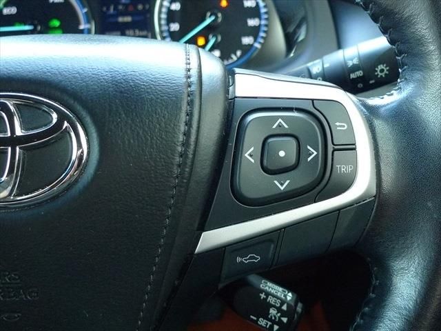 TOYOTA HARRIER HYBRID 2015