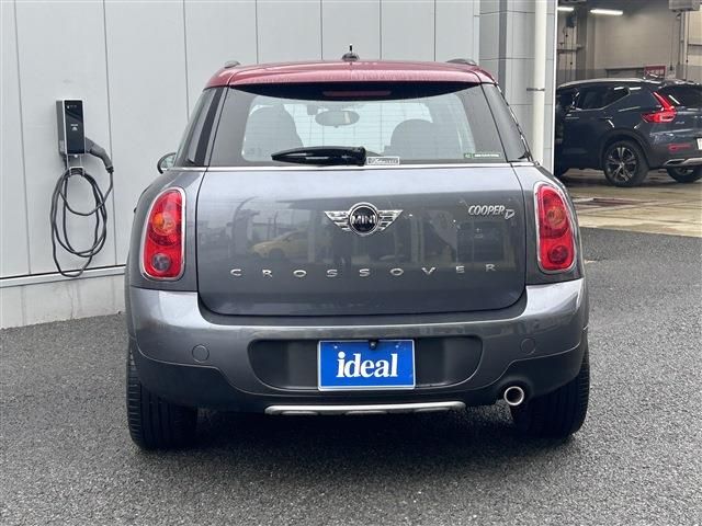 BMW BMW MINI COOPER D CROSSOVER 2016