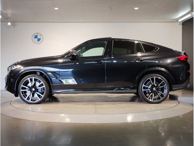 BMW BMW X6 2023