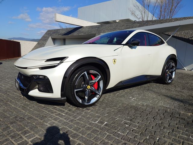 FERRARI FERRARI Purosangue 2025