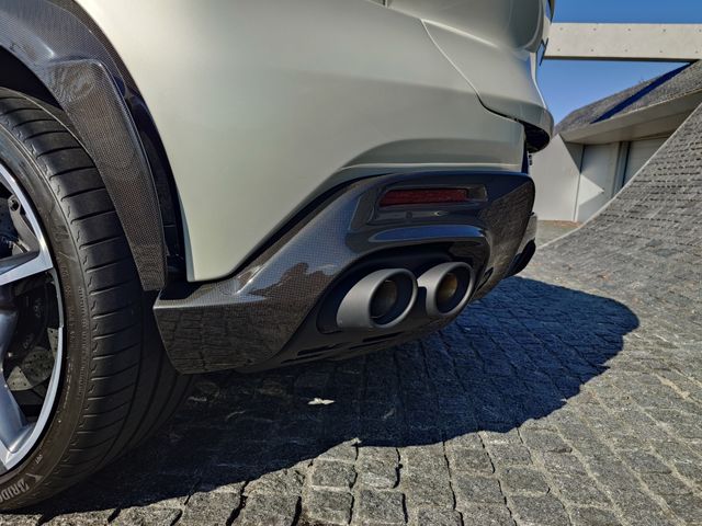 FERRARI FERRARI Purosangue 2025