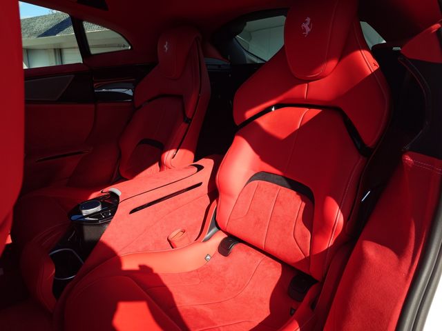 FERRARI FERRARI Purosangue 2025