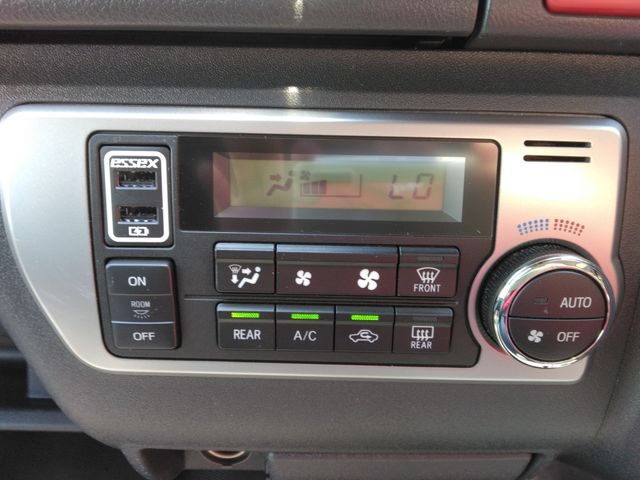 TOYOTA HIACE wagon 2020