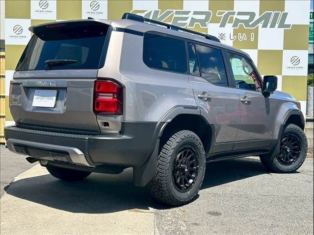 TOYOTA LANDCRUISER 250 2024