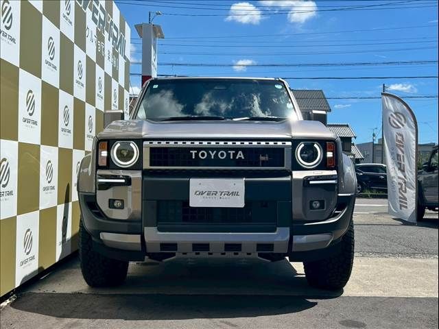 TOYOTA LANDCRUISER 250 2024