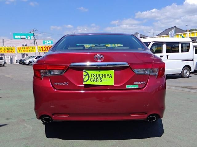 TOYOTA MARK X 2012