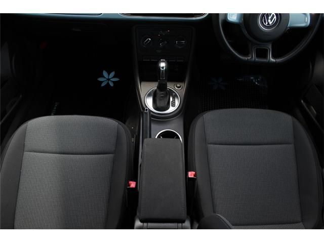 VOLKSWAGEN VOLKSWAGEN The BEETLE 2013