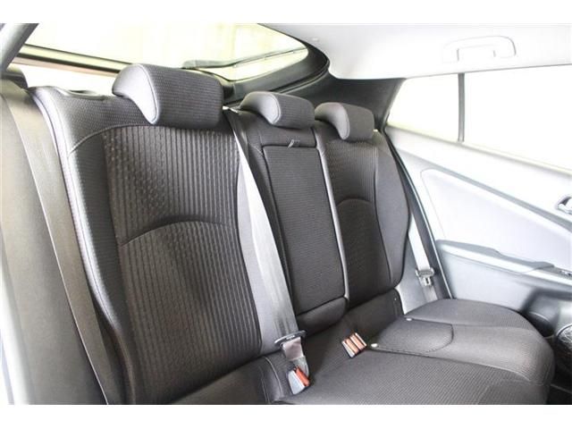 TOYOTA PRIUS 4WD 2018