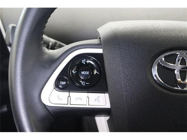 TOYOTA PRIUS 4WD 2018