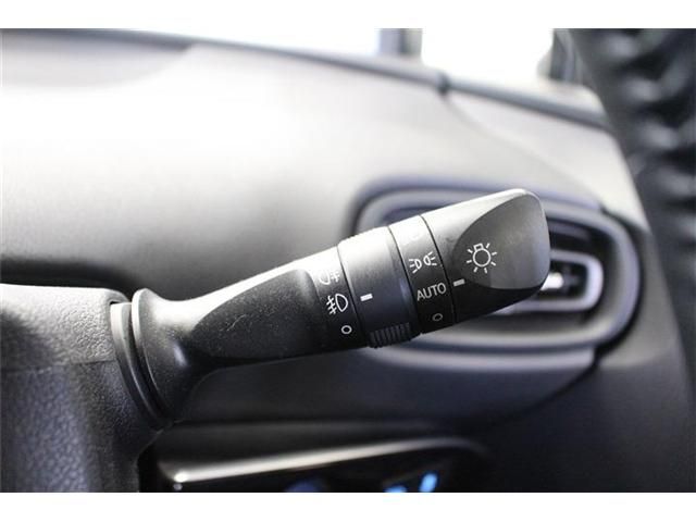 TOYOTA PRIUS 4WD 2018