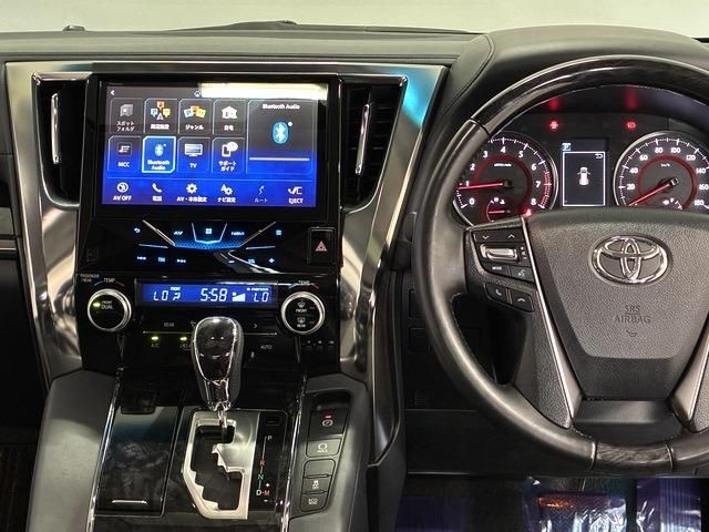 TOYOTA VELLFIRE 2018