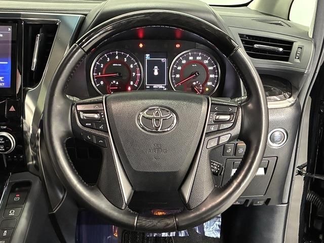 TOYOTA VELLFIRE 2018