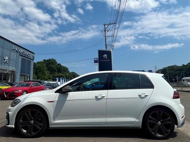 VOLKSWAGEN VOLKSWAGEN GOLF GTI 2018