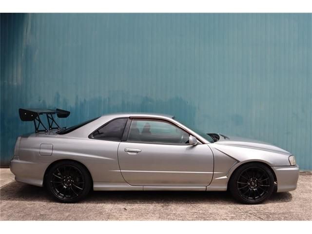 NISSAN SKYLINE coupe 1999