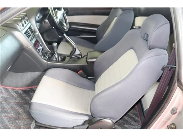 NISSAN SKYLINE coupe 1999