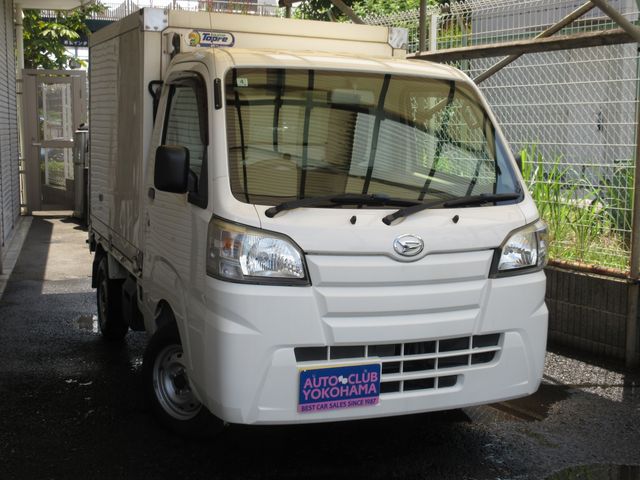 DAIHATSU HIJET truck 2016