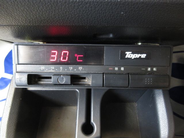 DAIHATSU HIJET truck 2016