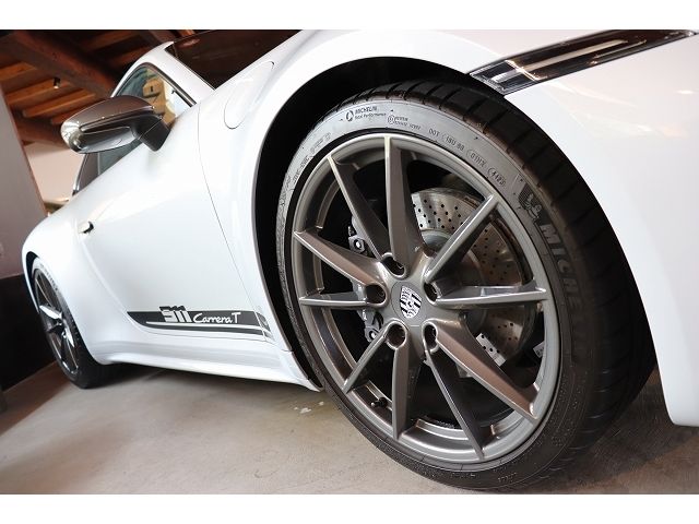 PORSCHE PORSCHE 911 2024