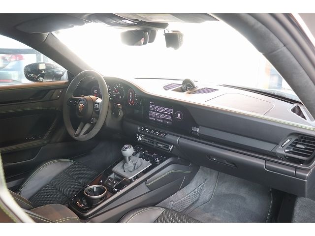 PORSCHE PORSCHE 911 2024