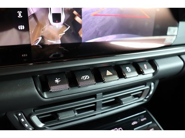 PORSCHE PORSCHE 911 2024