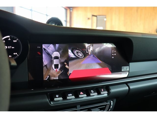 PORSCHE PORSCHE 911 2024