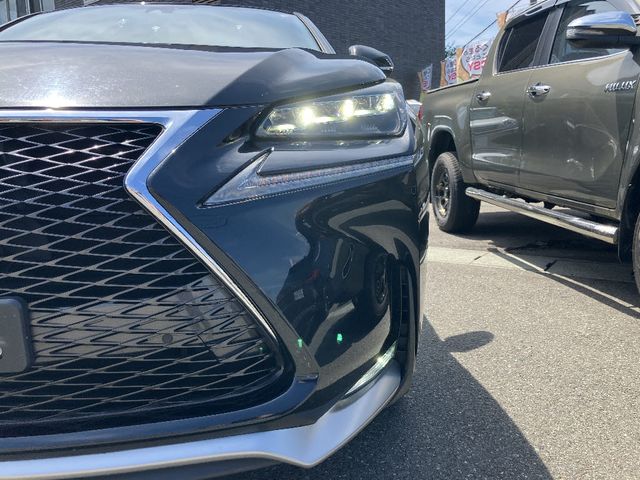 TOYOTA LEXUS NX300h AWD 2016