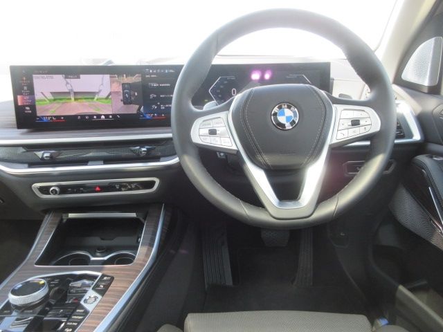 BMW BMW X7 2025