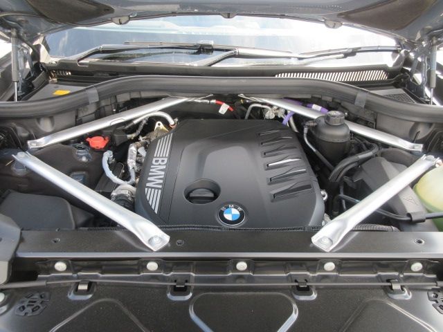 BMW BMW X7 2025