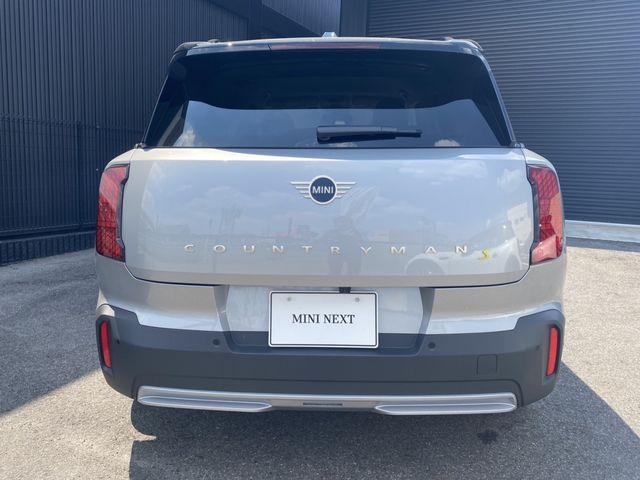 BMW MINI COUNTRYMAN 2025