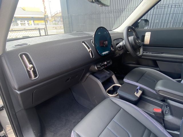 BMW MINI COUNTRYMAN 2025