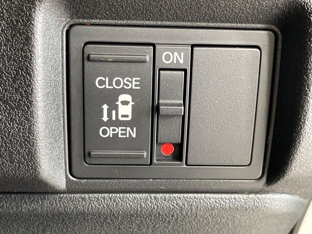 HONDA N BOX CUSTOM 2025