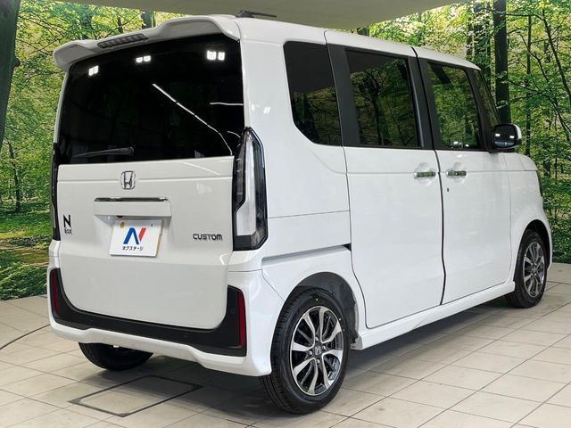 HONDA N BOX CUSTOM 2025