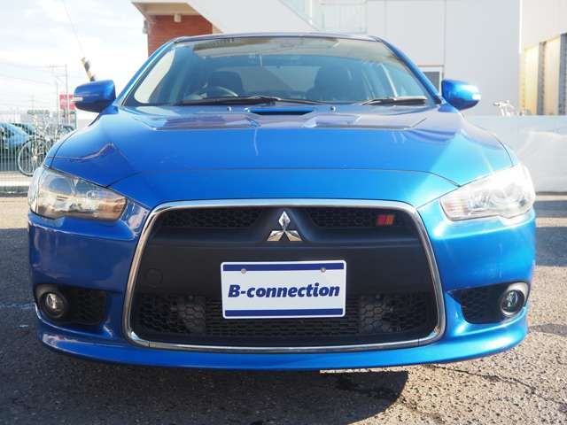 MITSUBISHI GALANT FORTIS 4WD 2010