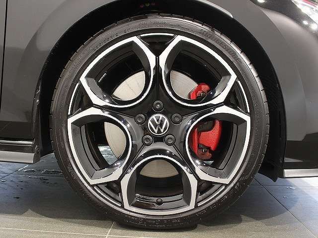 VOLKSWAGEN VOLKSWAGEN GOLF GTI 2025