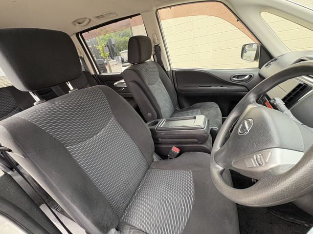 NISSAN SERENA  WG 4WD 2012