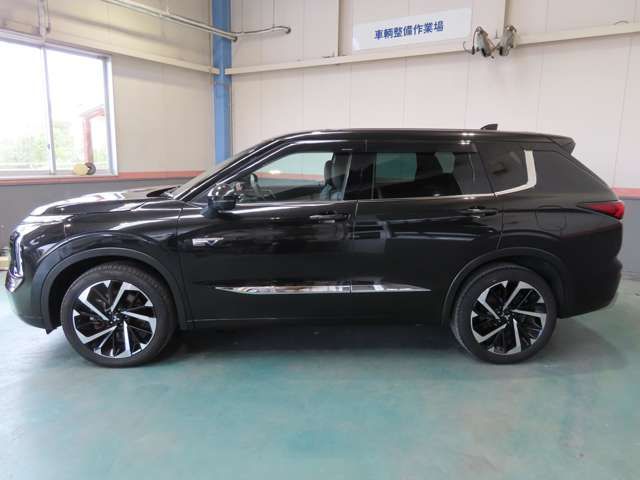 MITSUBISHI OUTLANDER PHEV 2022