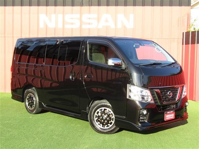 NISSAN NV350 CARAVAN 2020