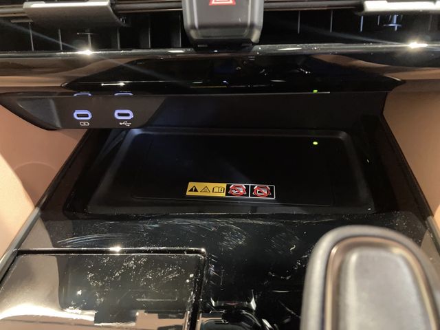 TOYOTA VELLFIRE  HYBRID 4WD 2024